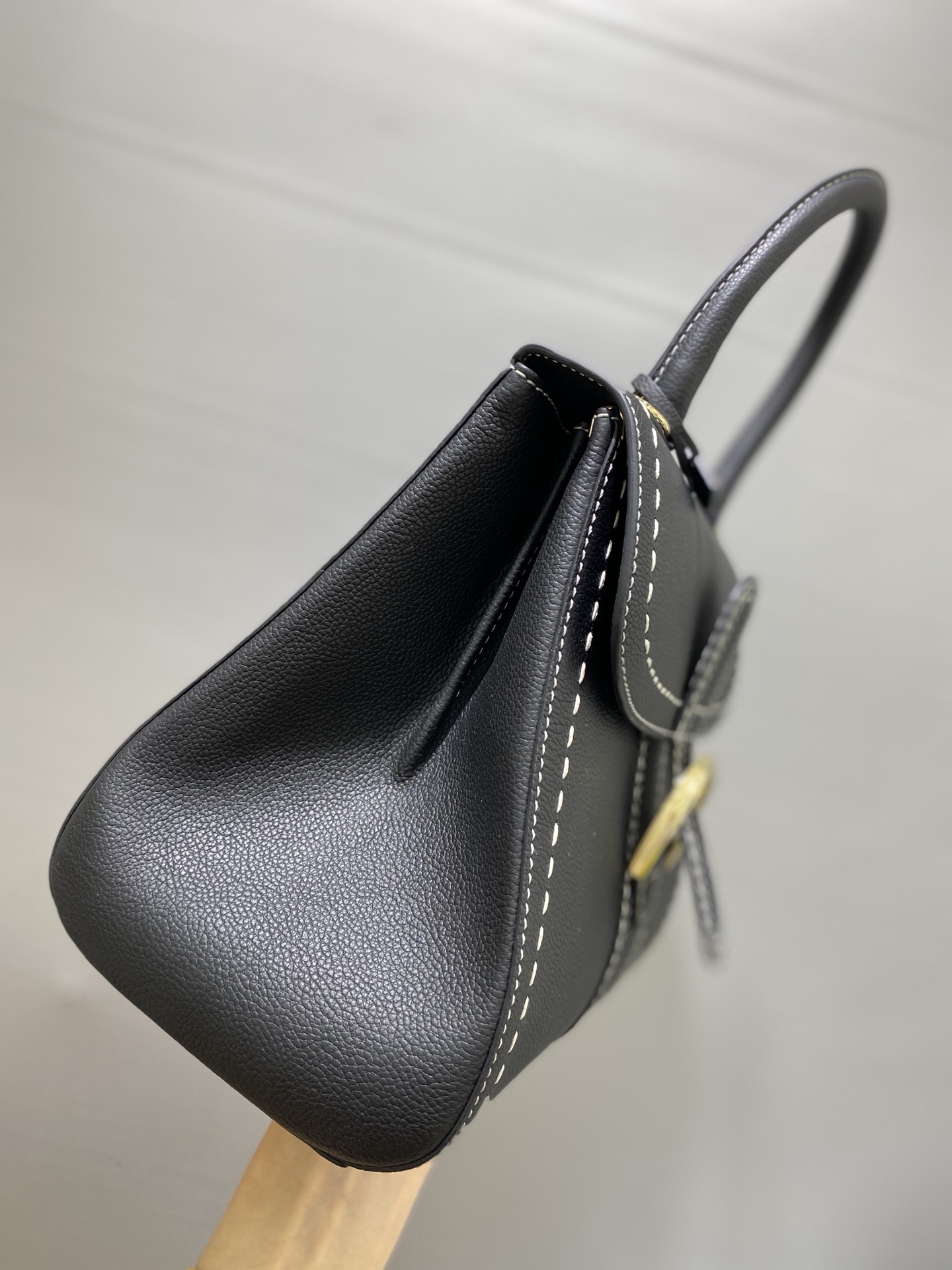 델보 브리앙 박스백 미듐